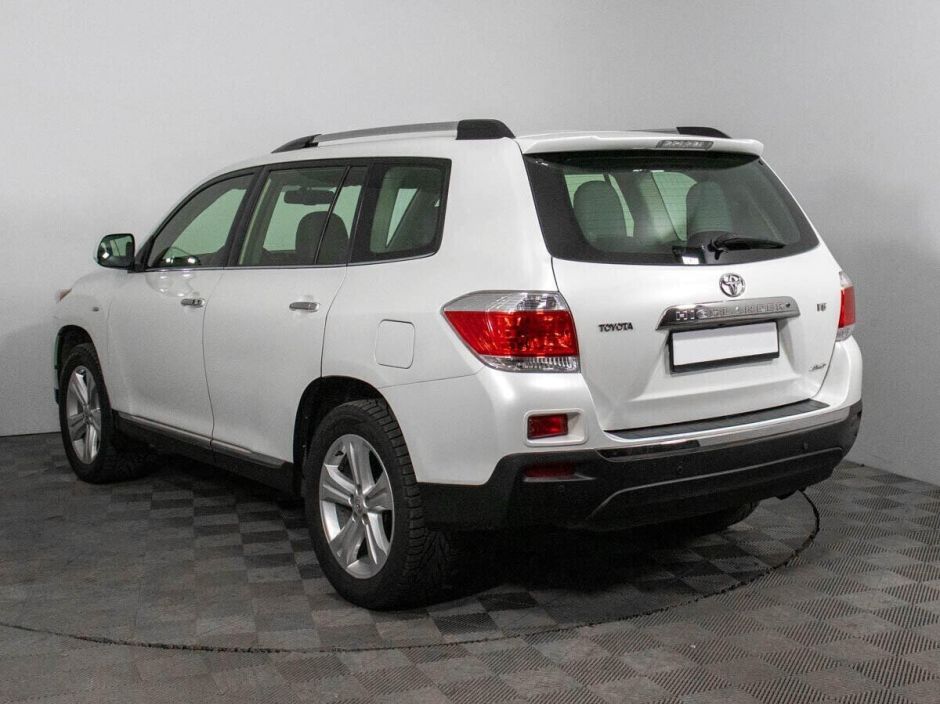 Toyota Highlander 3.5 АКПП, 2012, 137 000 км фото 4
