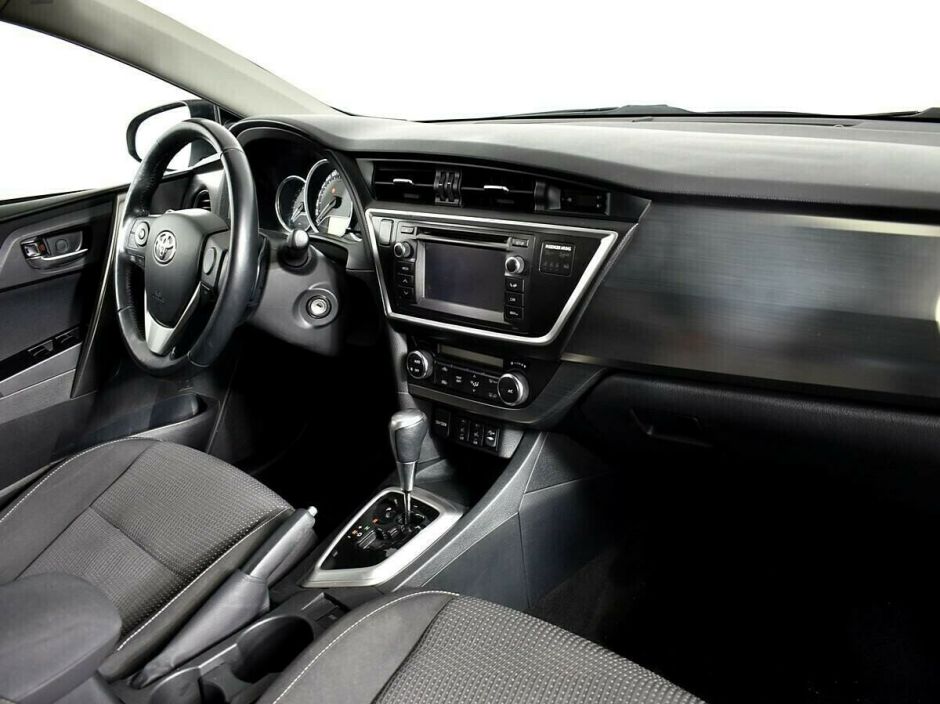 Toyota Auris 1.6 CVT, 2013, 134 000 км фото 5