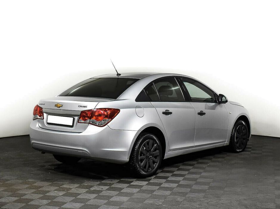 Chevrolet Cruze 1.6 АКПП, 2012, 135 000 км фото 4