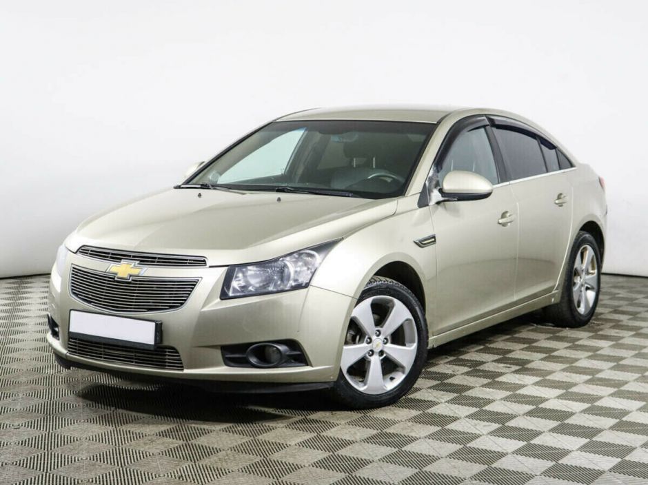 Chevrolet Cruze 1.8 АКПП, 2012, 136 000 км фото 1