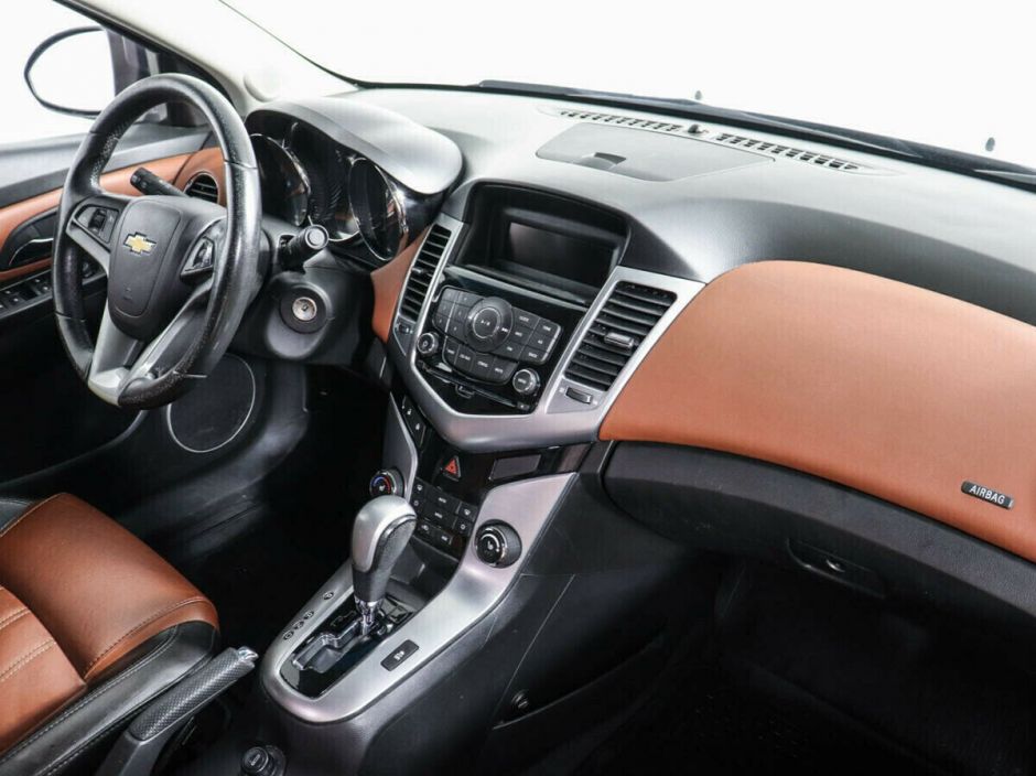 Chevrolet Cruze 1.8 АКПП, 2012, 142 000 км фото 6
