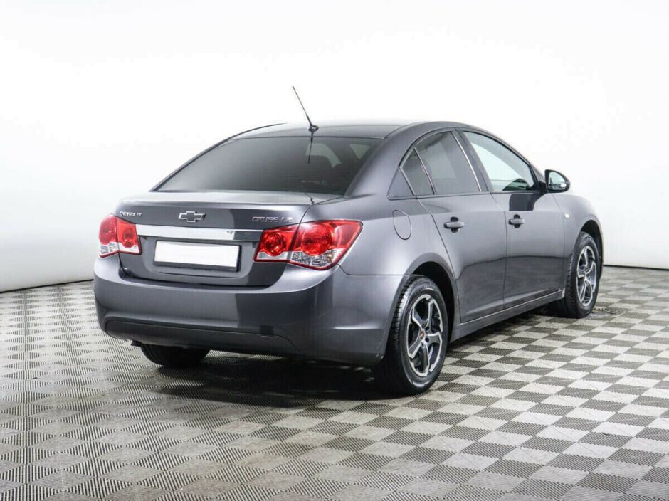 Chevrolet Cruze 1.8 МКПП, 2011, 154 000 км фото 4