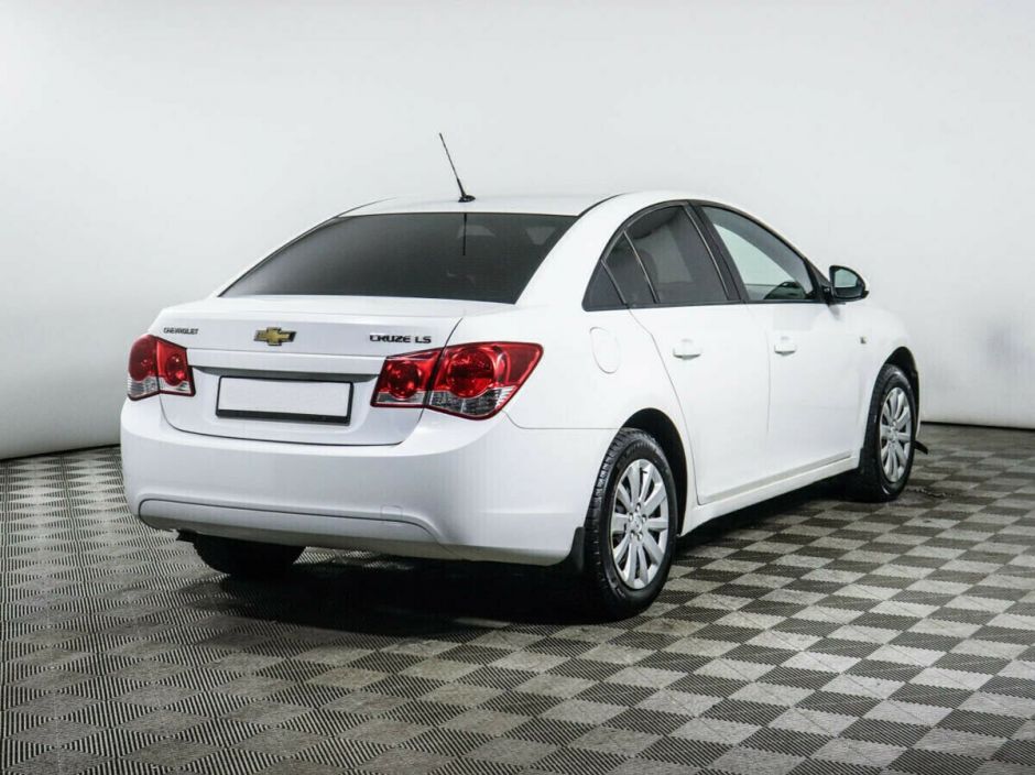 Chevrolet Cruze 1.8 МКПП, 2011, 158 000 км фото 3
