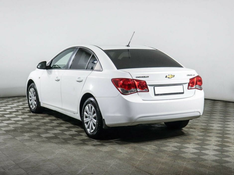 Chevrolet Cruze 1.8 МКПП, 2011, 158 000 км фото 4