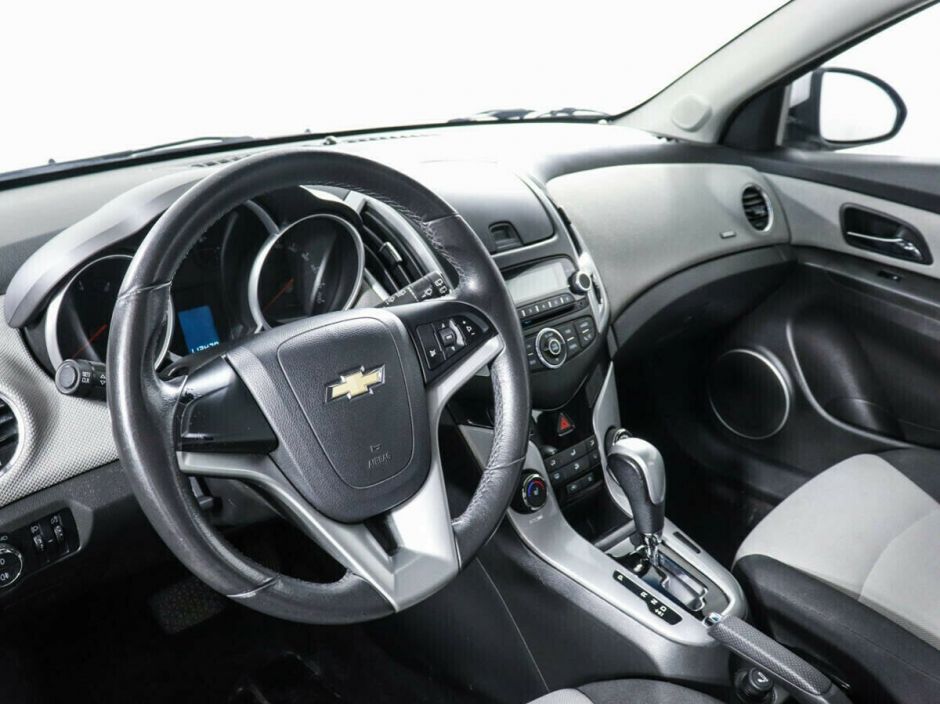 Chevrolet Cruze 1.6 АКПП, 2013, 126 000 км фото 9