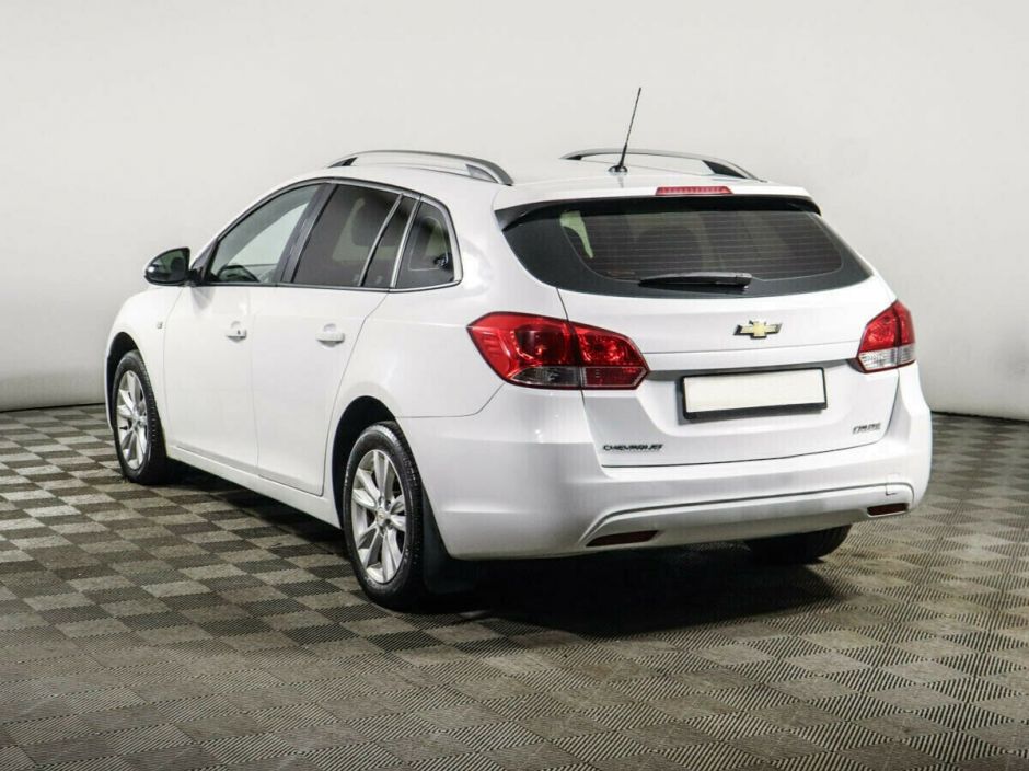 Chevrolet Cruze 1.6 МКПП, 2014, 115 000 км фото 3