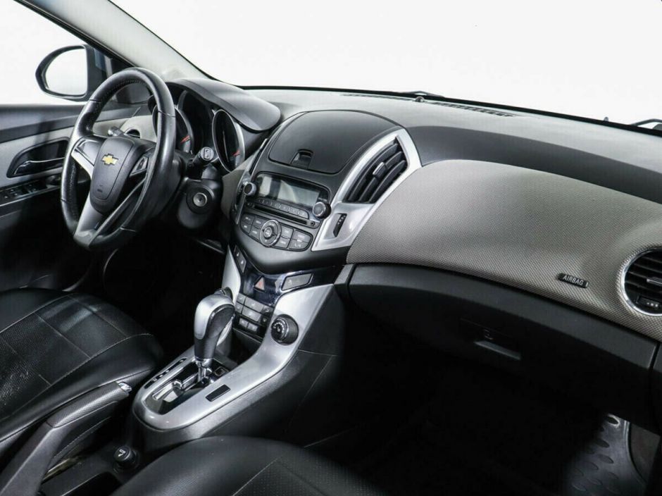 Chevrolet Cruze 1.8 АКПП, 2012, 135 000 км фото 5