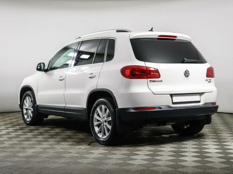Volkswagen Tiguan 2.0 АКПП, 2012, 137 000 км фото 4