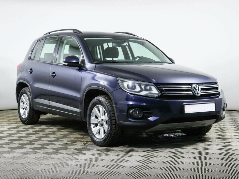 Volkswagen Tiguan 2.0 АКПП, 2012, 133 000 км фото 3