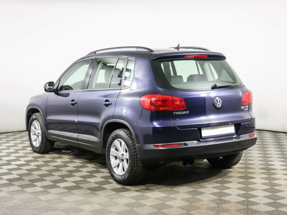 Volkswagen Tiguan 2.0 АКПП, 2012, 133 000 км фото 4