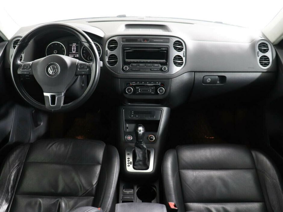 Volkswagen Tiguan 2.0 АКПП, 2012, 143 000 км фото 7