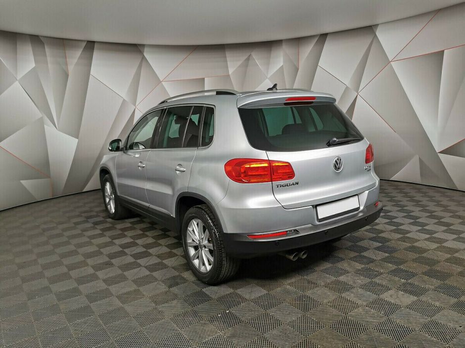 Volkswagen Tiguan 2.0 АКПП, 2012, 141 000 км фото 4