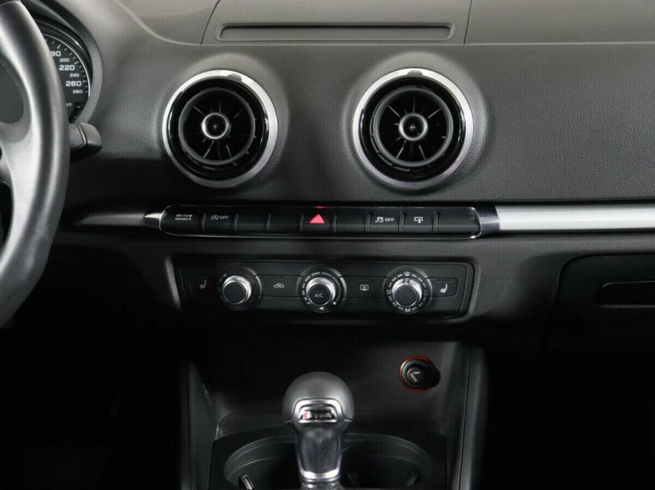 Audi A3 1.4 РКПП, 2014, 122 000 км фото 8