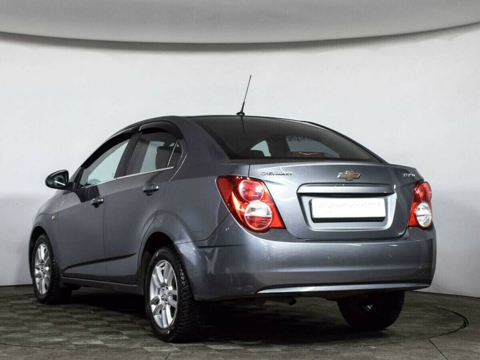 Chevrolet Aveo 1.6 АКПП, 2014, 122 000 км фото 3