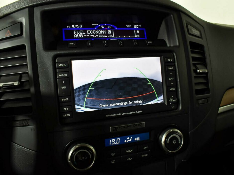 Mitsubishi Pajero 3.8 АКПП, 2007, 197 000 км фото 10