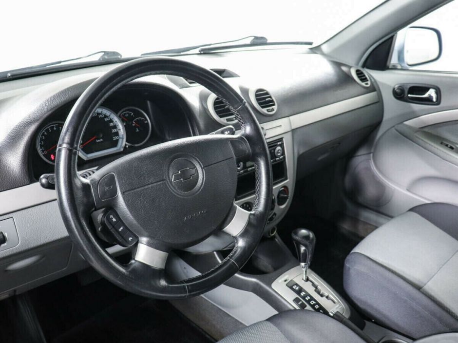 Chevrolet Lacetti 1.6 АКПП, 2010, 168 000 км фото 5