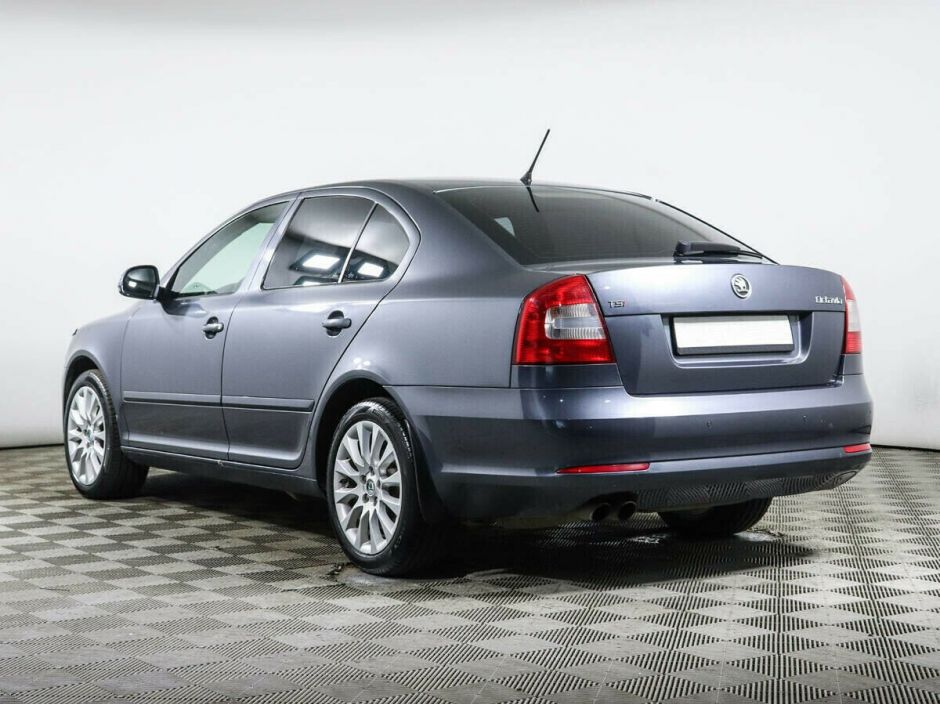 Skoda Octavia 1.8 МКПП, 2010, 155 000 км фото 3