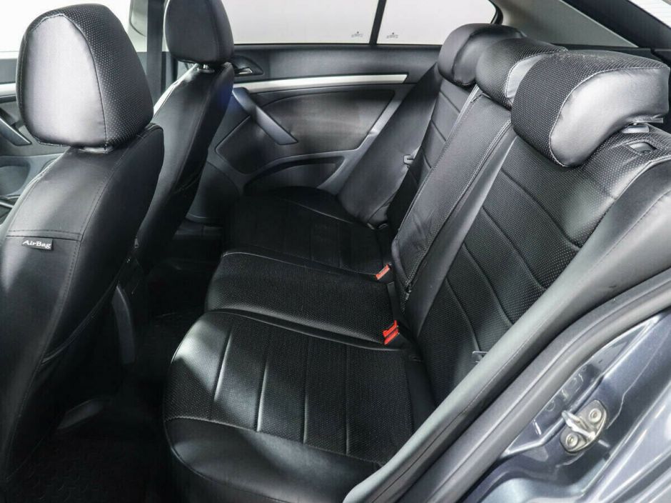 Skoda Octavia 1.8 МКПП, 2010, 155 000 км фото 8