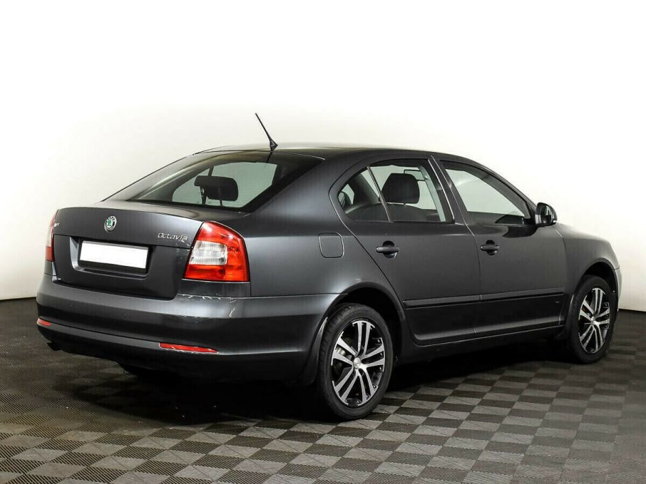 Skoda Octavia 1.6 АКПП, 2011, 148 000 км фото 4