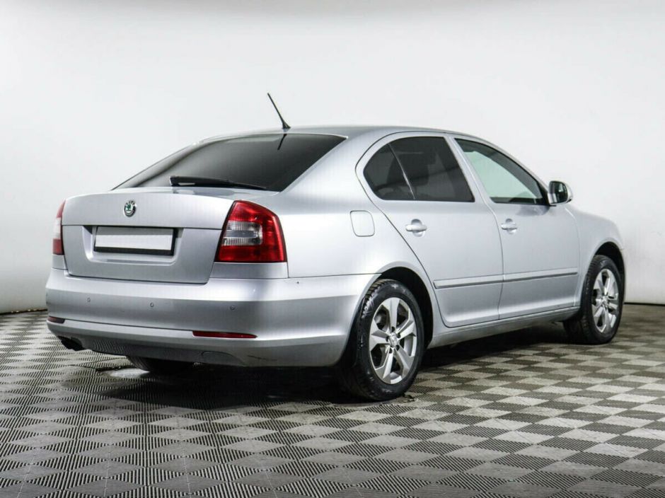 Skoda Octavia 1.8 АКПП, 2012, 138 000 км фото 3