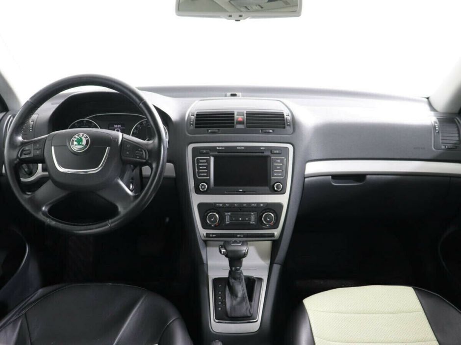 Skoda Octavia 1.8 АКПП, 2012, 138 000 км фото 5