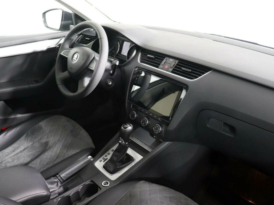 Skoda Octavia 1.4 РКПП, 2013, 129 000 км фото 5