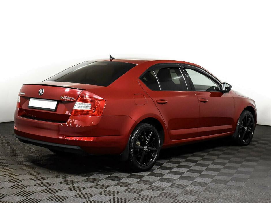 Skoda Octavia 1.5 РКПП, 2019, 52 000 км фото 4