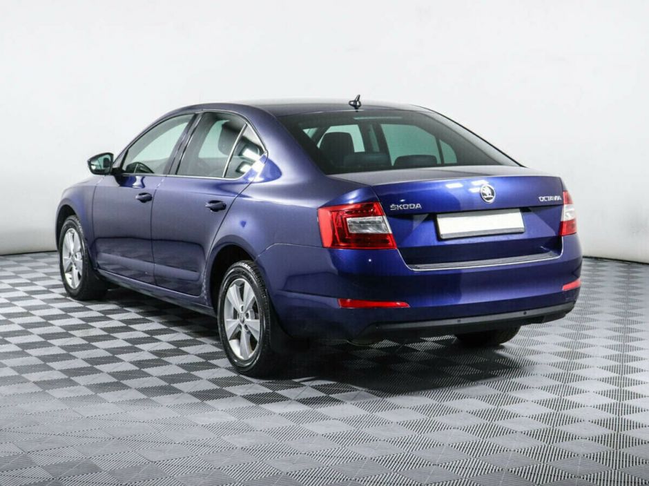 Skoda Octavia 1.5 РКПП, 2018, 69 000 км фото 3