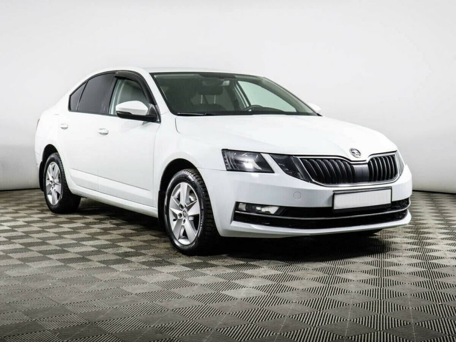 Skoda Octavia 1.5 РКПП, 2018, 73 000 км фото 2