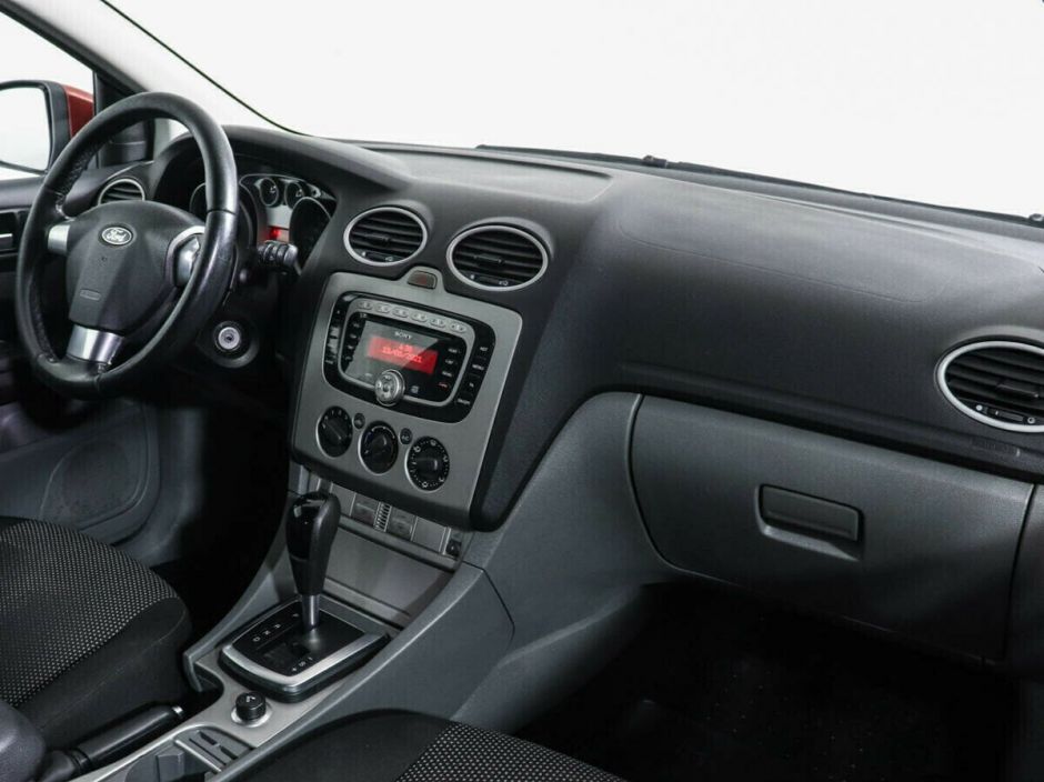 Ford Focus 1.6 АКПП, 2009, 168 000 км фото 8