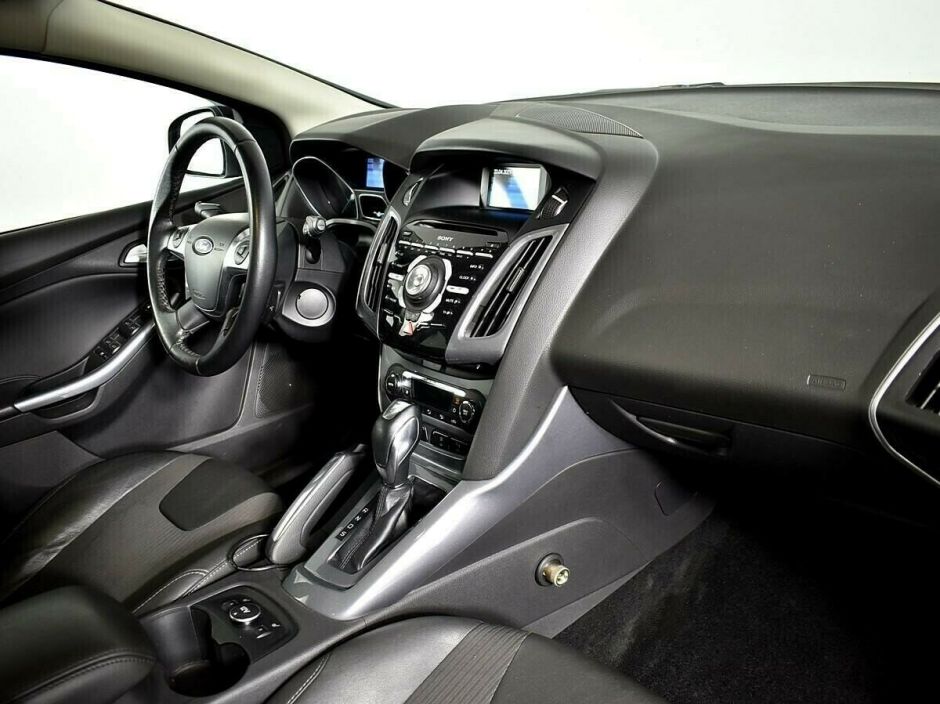 Ford Focus 2.0 РКПП, 2012, 134 000 км фото 5