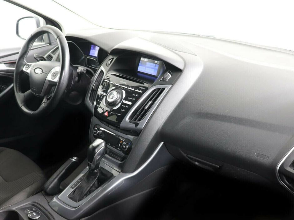 Ford Focus 2.0 РКПП, 2012, 133 000 км фото 8