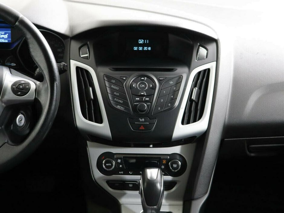 Ford Focus 1.6 РКПП, 2014, 114 000 км фото 7