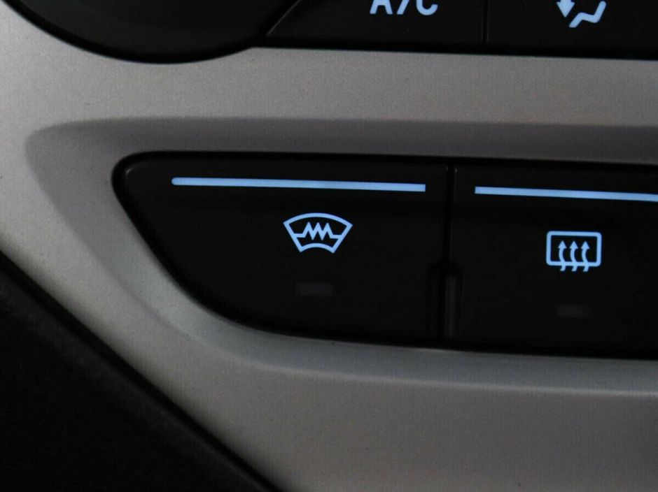 Ford Focus 1.6 РКПП, 2014, 114 000 км фото 9