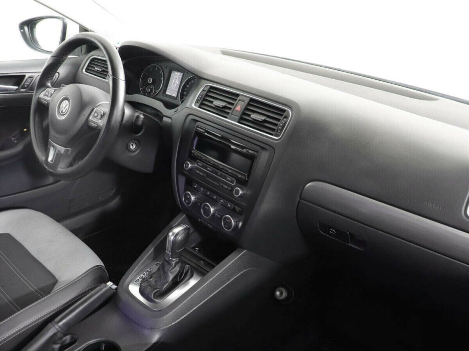 Volkswagen Jetta 1.4 РКПП, 2013, 127 000 км фото 7