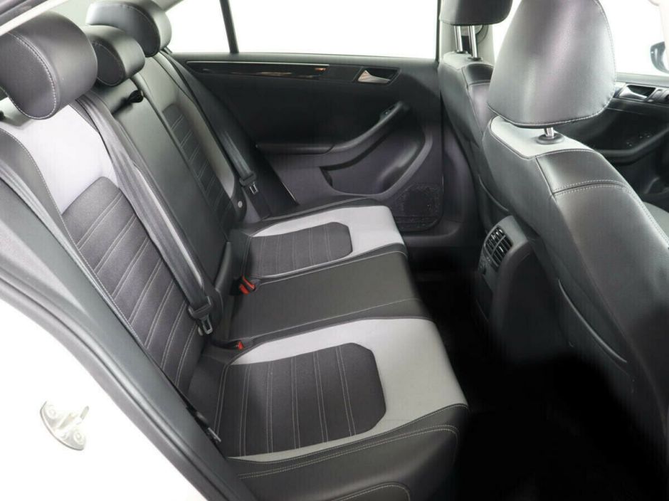 Volkswagen Jetta 1.4 РКПП, 2016, 83 000 км фото 9