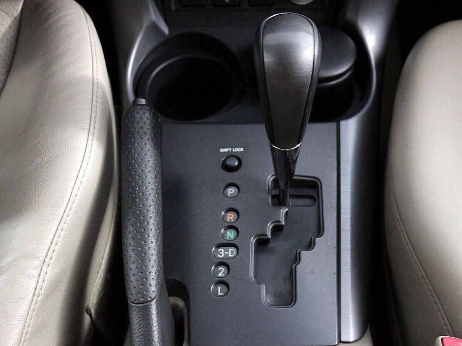 Toyota RAV4 2.4 CVT, 2007, 196 000 км фото 6