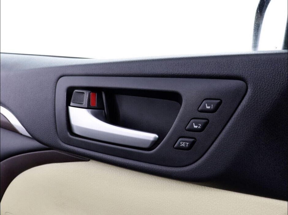 Toyota Highlander 3.5 АКПП, 2015, 96 000 км фото 3