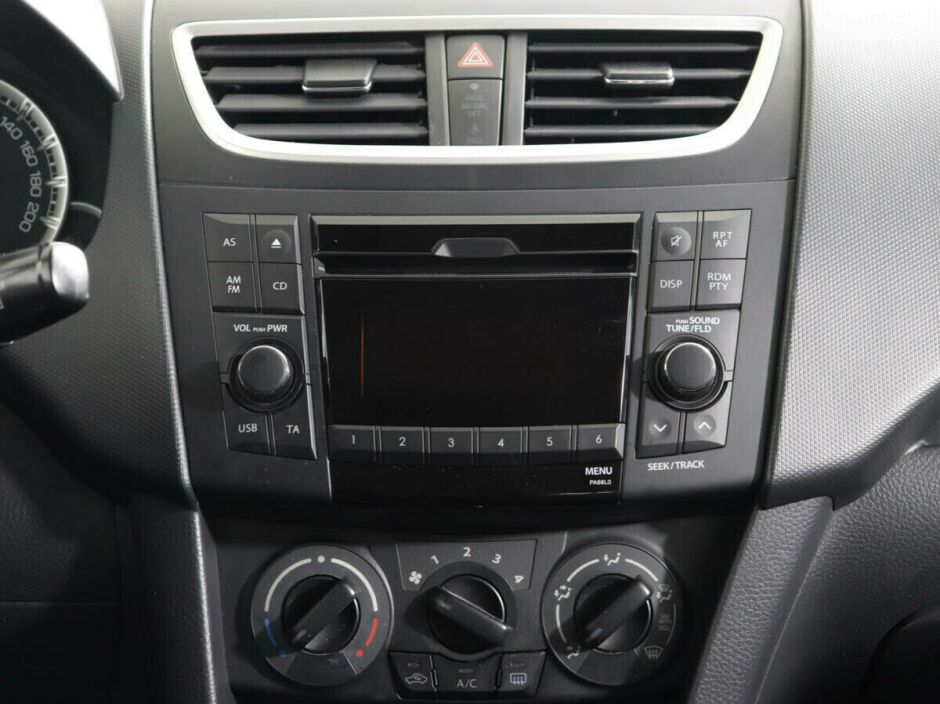 Suzuki Swift 1.2 АКПП, 2011, 151 000 км фото 8