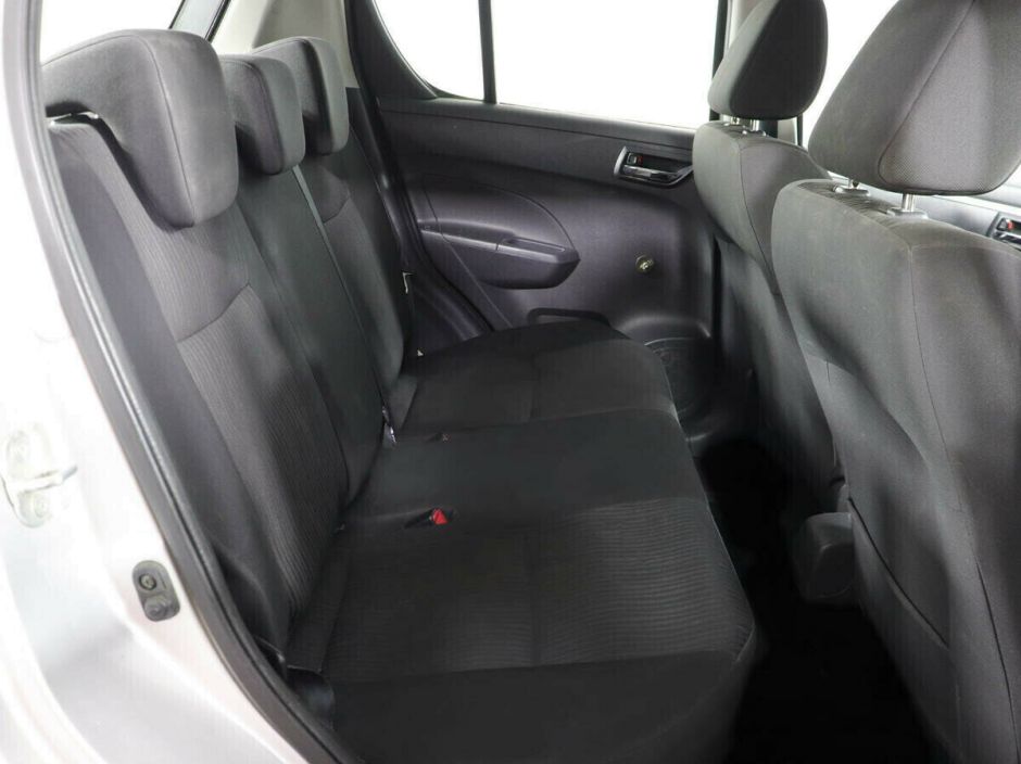 Suzuki Swift 1.2 АКПП, 2012, 131 000 км фото 9