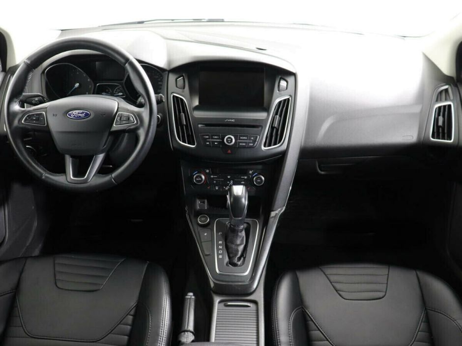 Ford Focus 1.6 РКПП, 2015, 109 000 км фото 8