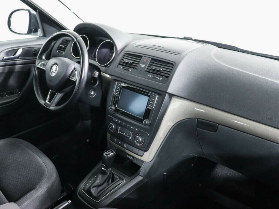 Skoda Yeti 1.8 РКПП, 2014, 119 000 км фото 9