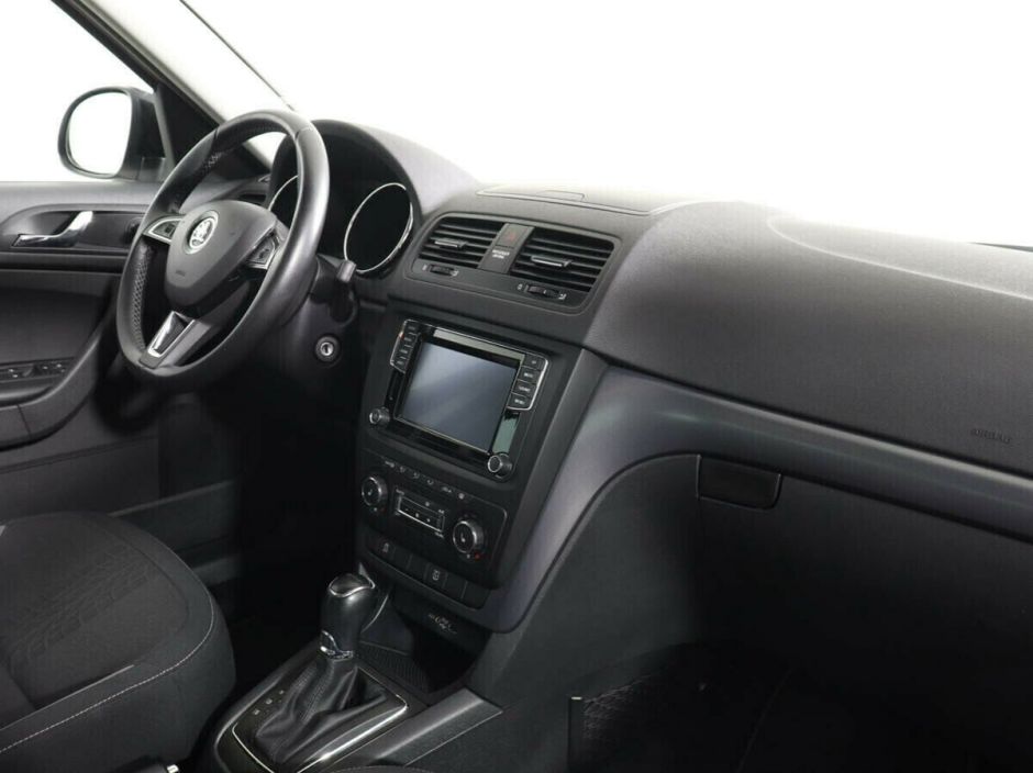 Skoda Yeti 1.6 АКПП, 2015, 102 000 км фото 7