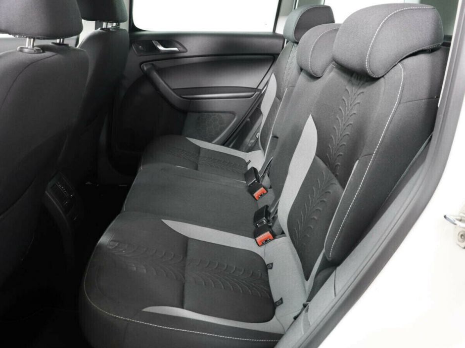 Skoda Yeti 1.6 АКПП, 2015, 102 000 км фото 8