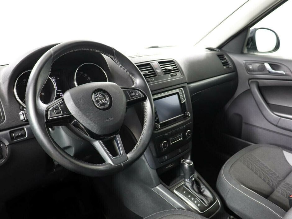 Skoda Yeti 1.6 АКПП, 2015, 102 000 км фото 9