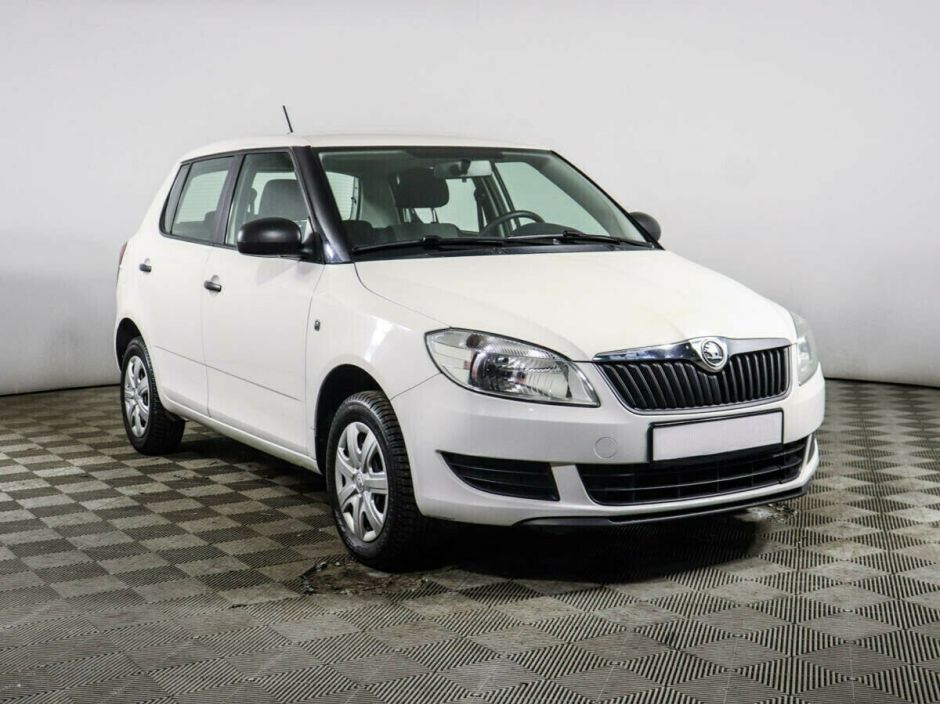 Skoda Fabia 1.2 МКПП, 2013, 119 000 км фото 2