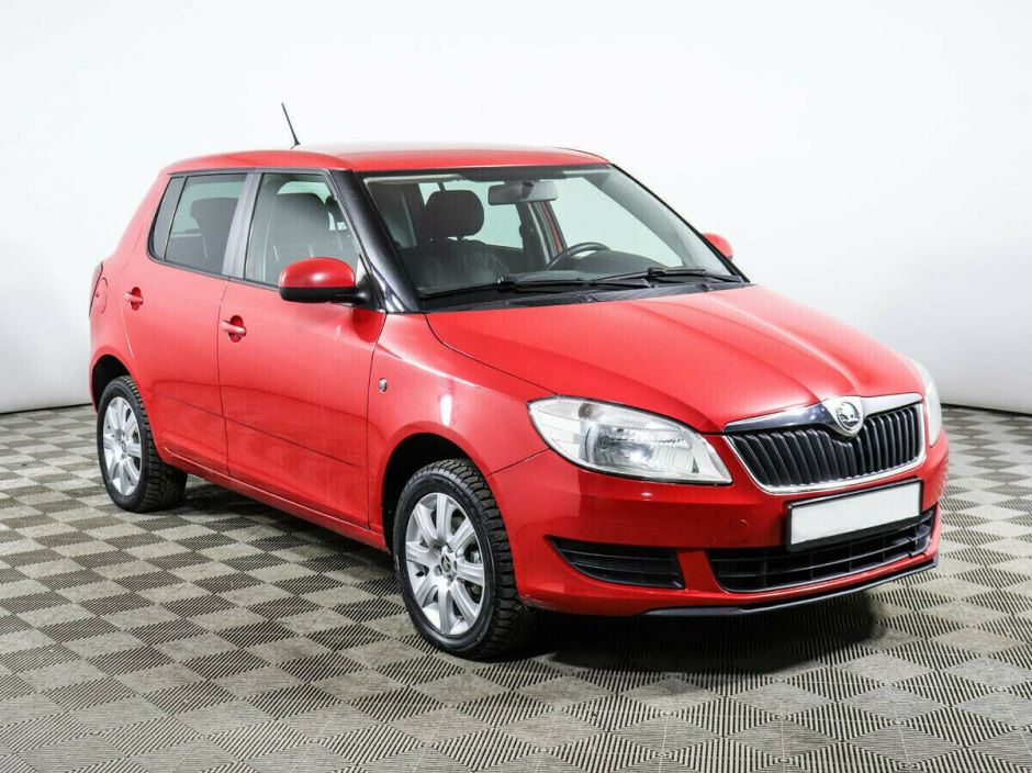 Skoda Fabia 1.2 МКПП, 2014, 119 000 км фото 2