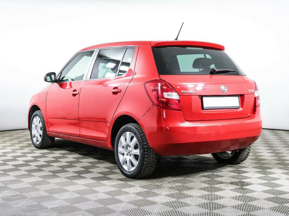 Skoda Fabia 1.2 МКПП, 2014, 119 000 км фото 3