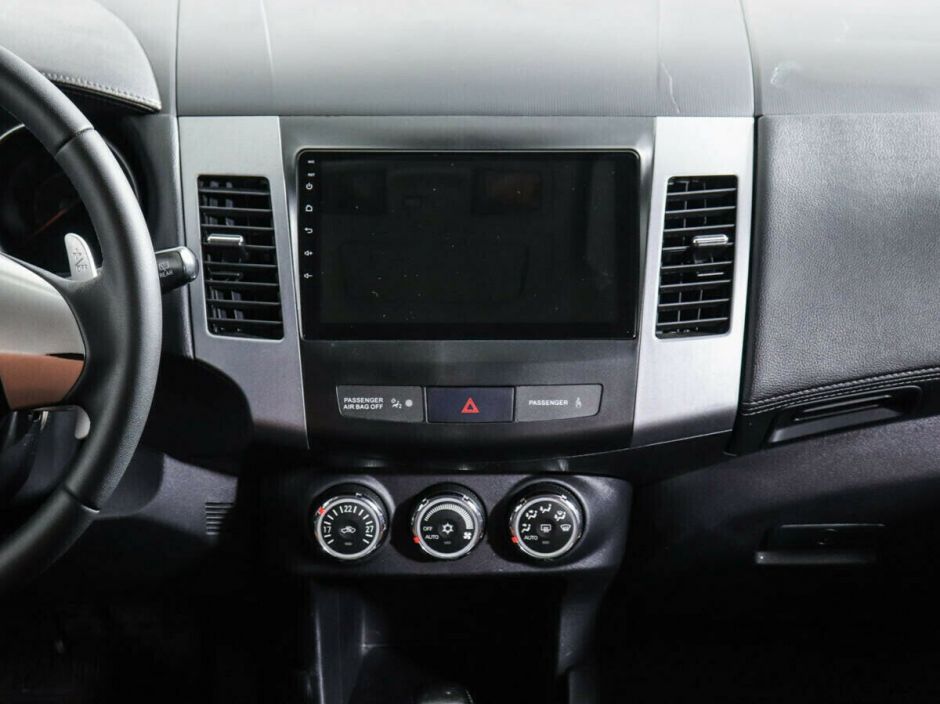 Mitsubishi Outlander 2.4 CVT, 2011, 145 000 км фото 8