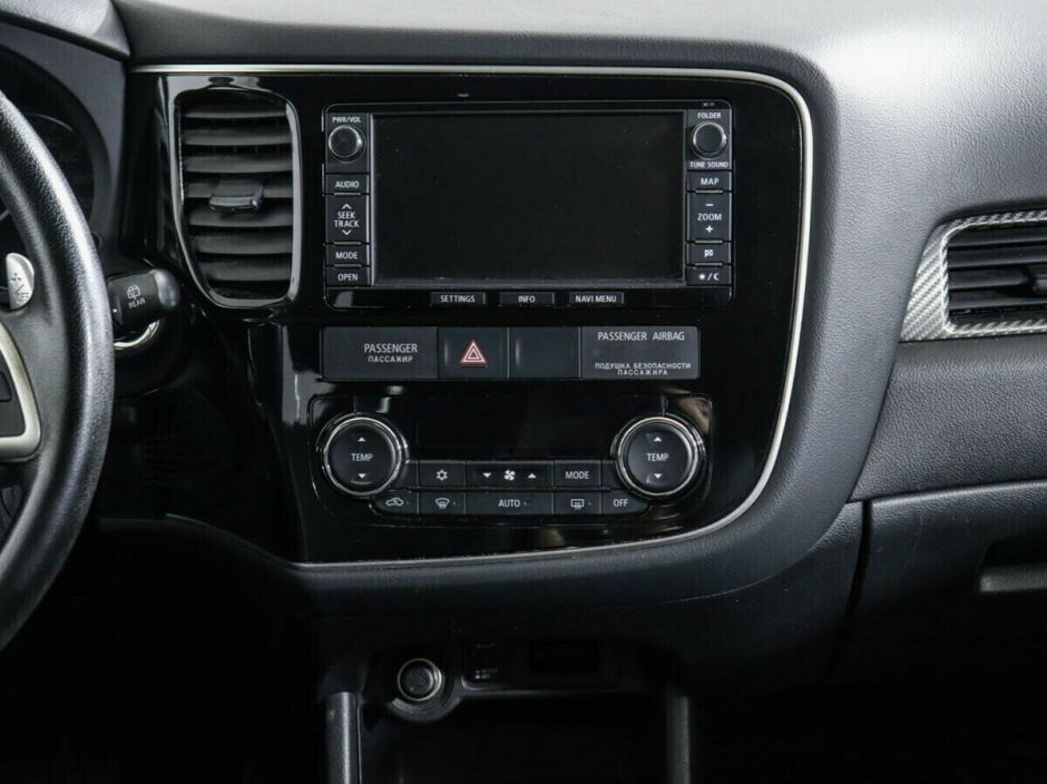 Mitsubishi Outlander 2.4 CVT, 2012, 140 000 км фото 8